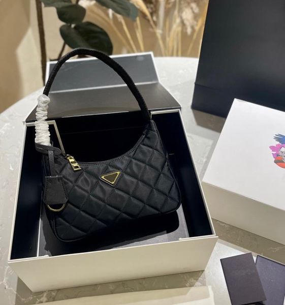designers bags luxurys rhombus hobo purses nylon 2000 lady underarm clutch bag handbag shoulder bags fashion wallet bag evening totes
designers bags luxurys rhombus hobo purses nylon 2000 lady underarm clutch bag handbag shoulder bags fashion wallet bag evening totes