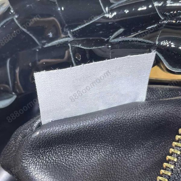 10a tier mirror quality mini jodie bag 28cm luxury designer womens real patent leather black purse triangle zipper handbag classic vfww
10a tier mirror quality mini jodie bag 28cm luxury designer womens real patent leather black purse triangle zipper handbag classic vfww