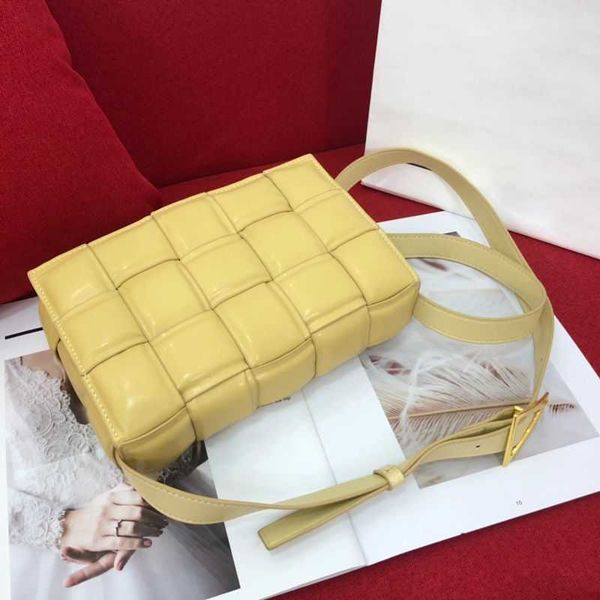 5a designer bag crossbody woven cassette padded brown women fashion shoulder tote bags strap vintage real leather braided square luxury sj m
5a designer bag crossbody woven cassette padded brown women fashion shoulder tote bags strap vintage real leather braided square luxury sj m