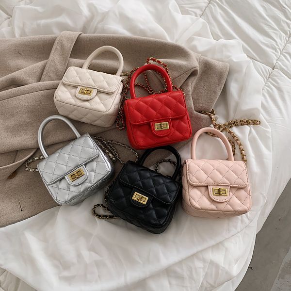 new korean style handbags kids fashion lingge fashion portable bag texture pu embroidery chain messenger bag, Black
new korean style handbags kids fashion lingge fashion portable bag texture pu embroidery chain messenger bag, Black