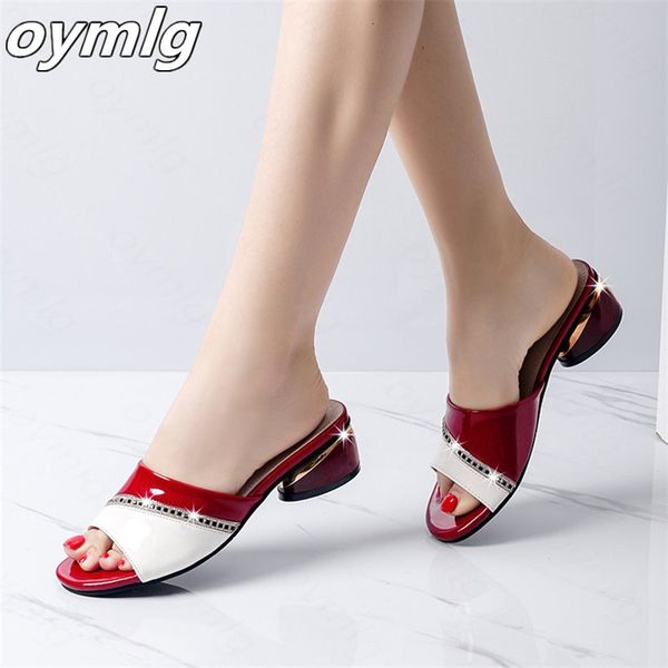 sandals summer stitching one word thick heel slippers ladies temperament fashion large size fashion drag slippers 230302, Black
sandals summer stitching one word thick heel slippers ladies temperament fashion large size fashion drag slippers 230302, Black