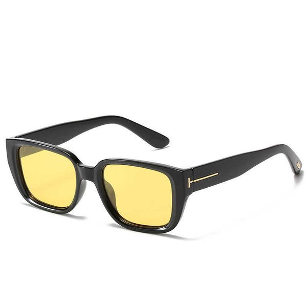 straight fashion men's and women's polarized personality trend sunglasses 3875, White;black
straight fashion men's and women's polarized personality trend sunglasses 3875, White;black