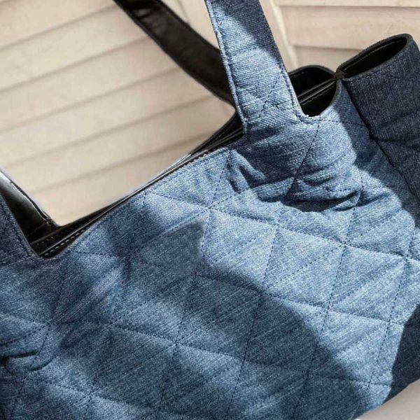 totes pra designer dinner classic bags shoulder handbag cowboy underarm shopping triangle logo wallets 2201019
totes pra designer dinner classic bags shoulder handbag cowboy underarm shopping triangle logo wallets 2201019