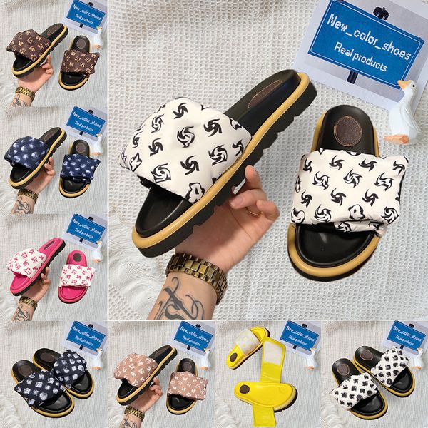 pool luxury slipper pillow comfort embossed mules designer lvss sandal men women shoes copper deep blue triple black pink summer sandals
pool luxury slipper pillow comfort embossed mules designer lvss sandal men women shoes copper deep blue triple black pink summer sandals