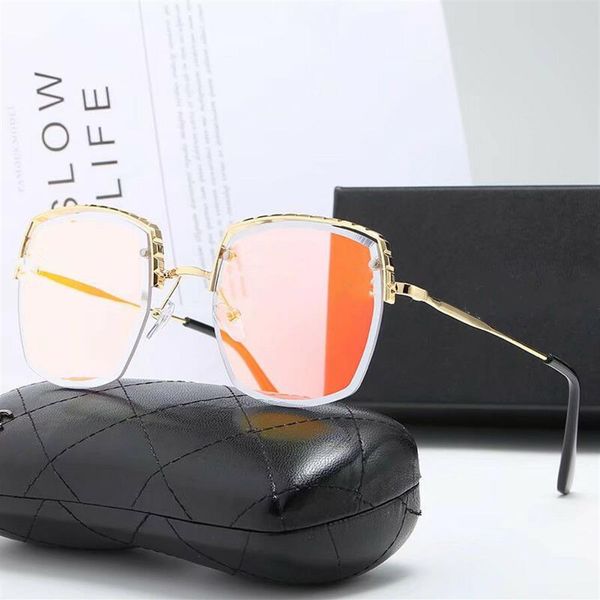 2021 designer sunglasses men women eyeglasses outdoor shades pc frame fashion classic lady sun glasses269w, White;black
2021 designer sunglasses men women eyeglasses outdoor shades pc frame fashion classic lady sun glasses269w, White;black