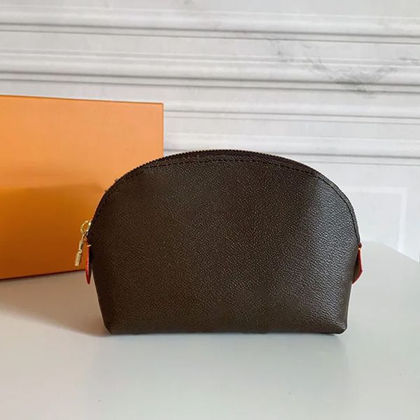 women cosmetic bags designer fashion makeup bag handbag toiletry cosmetics pouch fashion woman make up travel handbags leather zipper coin p
women cosmetic bags designer fashion makeup bag handbag toiletry cosmetics pouch fashion woman make up travel handbags leather zipper coin p