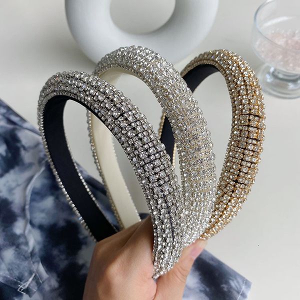 headbands luxury baroque full sponge headband fashion hair accessories women shiny hairbands cute hair hoop headwear 230302, Silver
headbands luxury baroque full sponge headband fashion hair accessories women shiny hairbands cute hair hoop headwear 230302, Silver