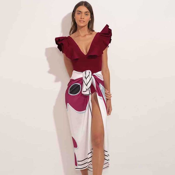 women's swimwear v-neck solid color ruffle one piece swimsuit high waist open back beach swimwear push up blouse elegant summer 2022 t2, White;black
women's swimwear v-neck solid color ruffle one piece swimsuit high waist open back beach swimwear push up blouse elegant summer 2022 t2, White;black