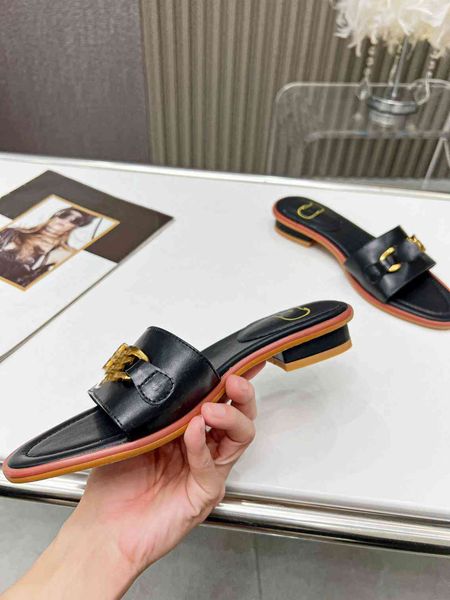 spring and summer 2023 brand's latest luxury designer leather women's sandals suspenders women's fashion fairy full sandals h, Black
spring and summer 2023 brand's latest luxury designer leather women's sandals suspenders women's fashion fairy full sandals h, Black