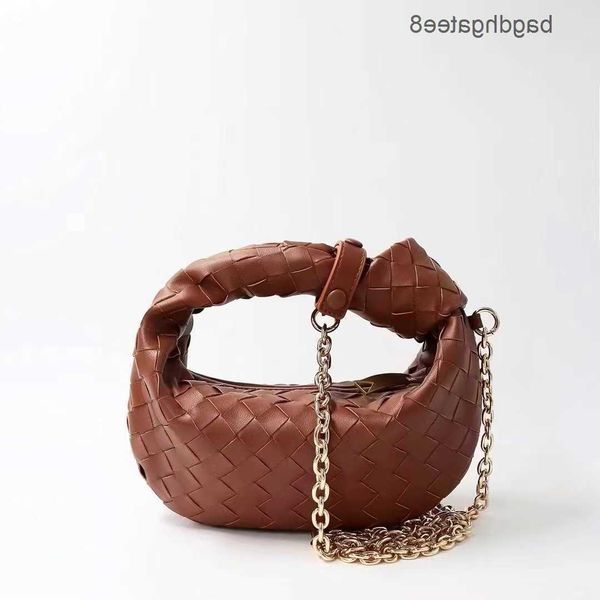 design jodies bags bottegas jodie small venetas crowd 2023 mini woven high grade chain bag portable shoulder ld5g gep1
design jodies bags bottegas jodie small venetas crowd 2023 mini woven high grade chain bag portable shoulder ld5g gep1