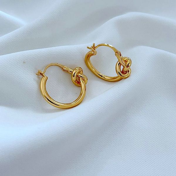 hoop & huggie earrings real 18k gold/white gold plated earrings jewelries letter gift with dust bag for women accessories wholesale, Golden;silver
hoop & huggie earrings real 18k gold/white gold plated earrings jewelries letter gift with dust bag for women accessories wholesale, Golden;silver