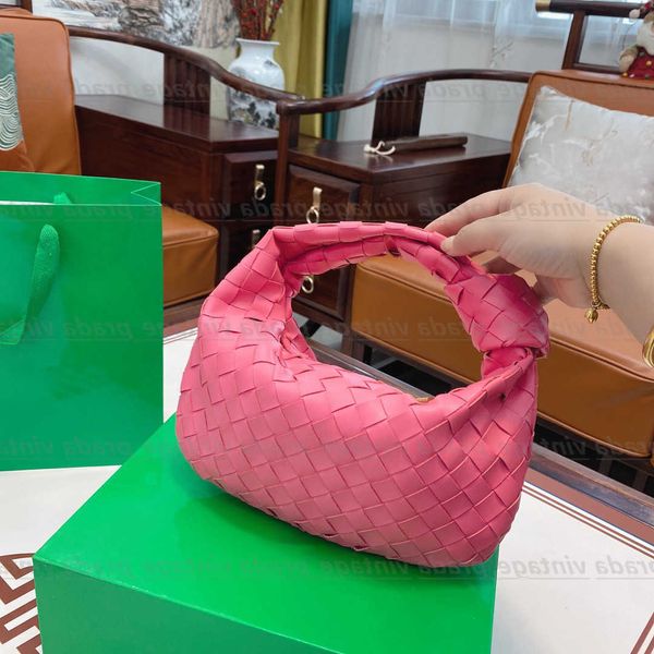 luxury designer shoulder bags womens handbags large woven clutch tote genuine leathe wallet men fashion crossbody bag teen jodie famous hobo
luxury designer shoulder bags womens handbags large woven clutch tote genuine leathe wallet men fashion crossbody bag teen jodie famous hobo