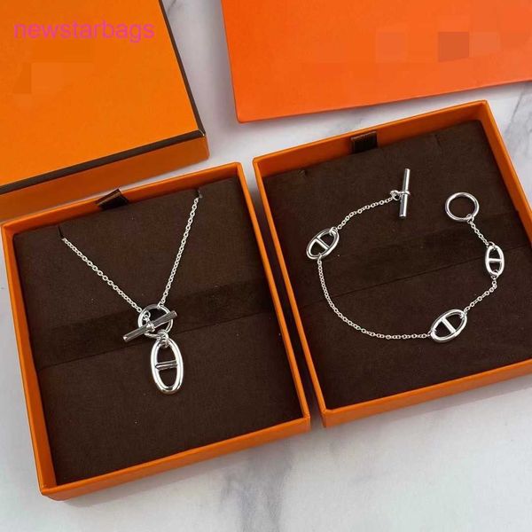 designer herms bracelet for sale plain silver pig nose bracelet necklace earrings lovers simple personality versatile, Golden;silver
designer herms bracelet for sale plain silver pig nose bracelet necklace earrings lovers simple personality versatile, Golden;silver