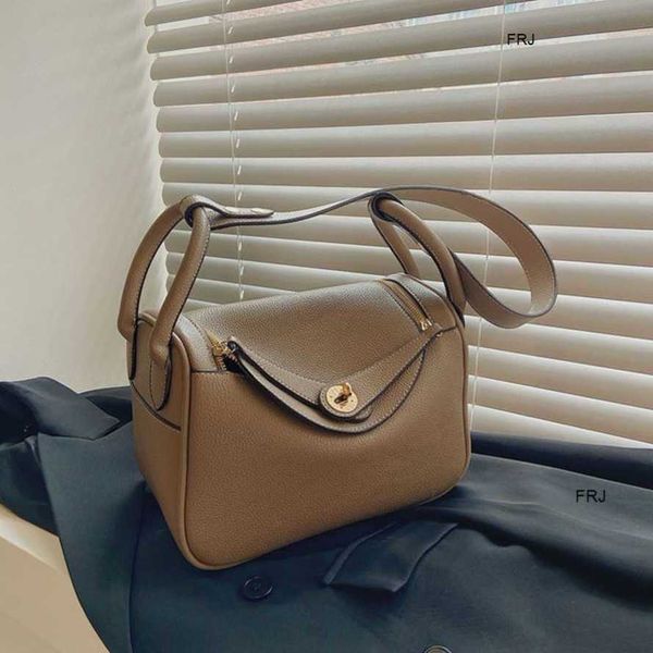 designer herbags totes designer lindies bags lindi shoulder bag new lychee leather texture doctor womens versatile one portable pill have fr
designer herbags totes designer lindies bags lindi shoulder bag new lychee leather texture doctor womens versatile one portable pill have fr