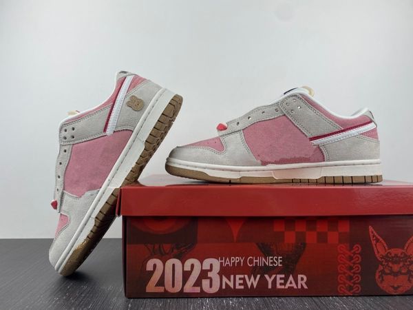 2023 running skate shoes dunks low se 85 cny sports designer outdoor skateboarding shoes trainers sneakers
2023 running skate shoes dunks low se 85 cny sports designer outdoor skateboarding shoes trainers sneakers