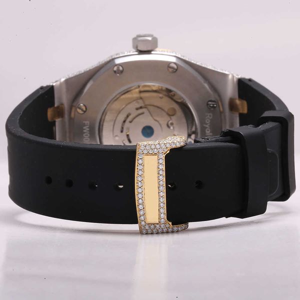 premium vvs brand custom dign hip hop men woman luxury hand set lced out diamond moissanite watch, Silver
premium vvs brand custom dign hip hop men woman luxury hand set lced out diamond moissanite watch, Silver