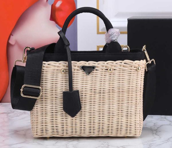 straw women totes bag hollow out designer handbags handmade bamboo weaving classics beach bags fashion hardware letter
straw women totes bag hollow out designer handbags handmade bamboo weaving classics beach bags fashion hardware letter