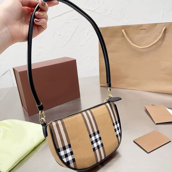 designer shoulder bag miin luxury vintage hobo classic check crescent bag half moon hobos armpit bags women restore handbags purse tote canv
designer shoulder bag miin luxury vintage hobo classic check crescent bag half moon hobos armpit bags women restore handbags purse tote canv
