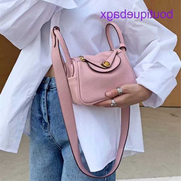 original designer lindysi bags h 2023 spring and summer new women s bag togo lindi litchi pattern layer cow leather one shoulder
original designer lindysi bags h 2023 spring and summer new women s bag togo lindi litchi pattern layer cow leather one shoulder