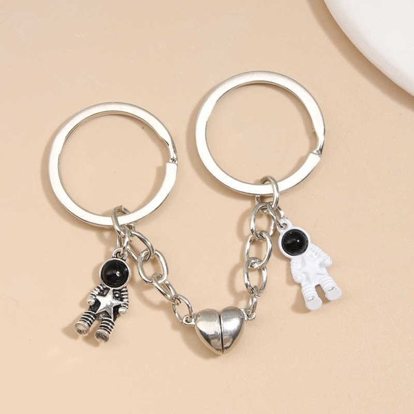 key rings new design keychain astronaut star magnetic button key ring spaceman key chains for couple friend gifts diy handmade jewelry r2303, Slivery;golden
key rings new design keychain astronaut star magnetic button key ring spaceman key chains for couple friend gifts diy handmade jewelry r2303, Slivery;golden