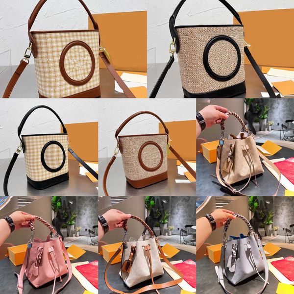 luxury bags shoulder designer tote brand fashion backpack mens leather handbags women bucket bag lady letter phone bag wallet metallic totes
luxury bags shoulder designer tote brand fashion backpack mens leather handbags women bucket bag lady letter phone bag wallet metallic totes