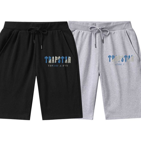 men's shorts summer men trapstar basic baseball world five-point board fitness sports casual beach short pants, White;black
men's shorts summer men trapstar basic baseball world five-point board fitness sports casual beach short pants, White;black
