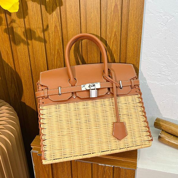 30cm straw tote bag handbag purse silver hardware key lock bottom nail fashion letters leather handle women hand bag
30cm straw tote bag handbag purse silver hardware key lock bottom nail fashion letters leather handle women hand bag
