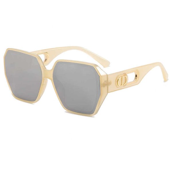 2023 new box for men and women black large frame sunglasses versatile metal plastic glasses, White;black
2023 new box for men and women black large frame sunglasses versatile metal plastic glasses, White;black