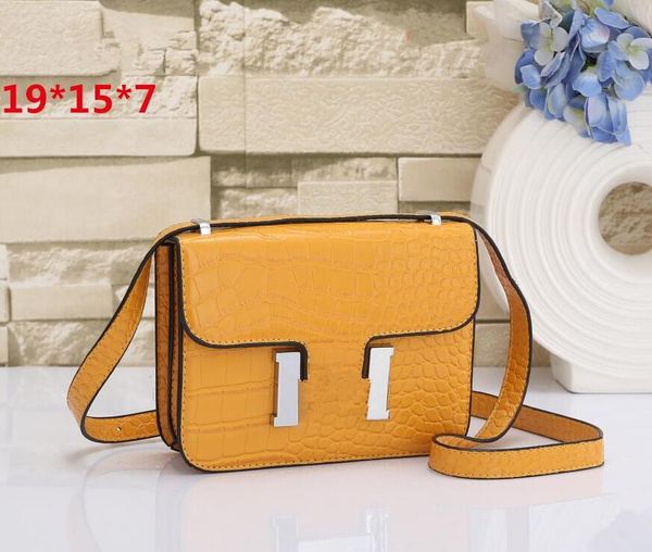 7a new handmade beeswax line women bag designer leather epsom luxury mini small clutch classic fashion waist bag bumbags wallet one shoulder
7a new handmade beeswax line women bag designer leather epsom luxury mini small clutch classic fashion waist bag bumbags wallet one shoulder