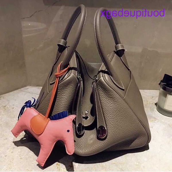 original designer lindysi bag h on ale 2023 fahion trend layer lychee grain cow leather one houlder portable doctor bag togo women df nq
original designer lindysi bag h on ale 2023 fahion trend layer lychee grain cow leather one houlder portable doctor bag togo women df nq