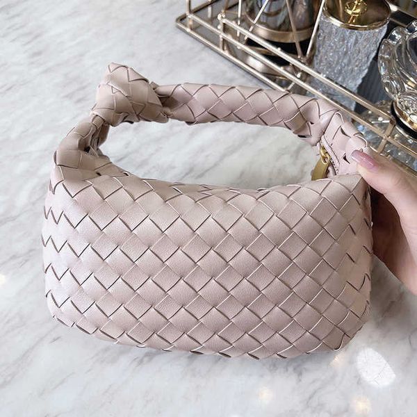 jodies hand venetas handbag bag woven jodiebag 2023 knotted designer armpit bags bottegas ox horn cloud fashion women's yufu sw9h
jodies hand venetas handbag bag woven jodiebag 2023 knotted designer armpit bags bottegas ox horn cloud fashion women's yufu sw9h