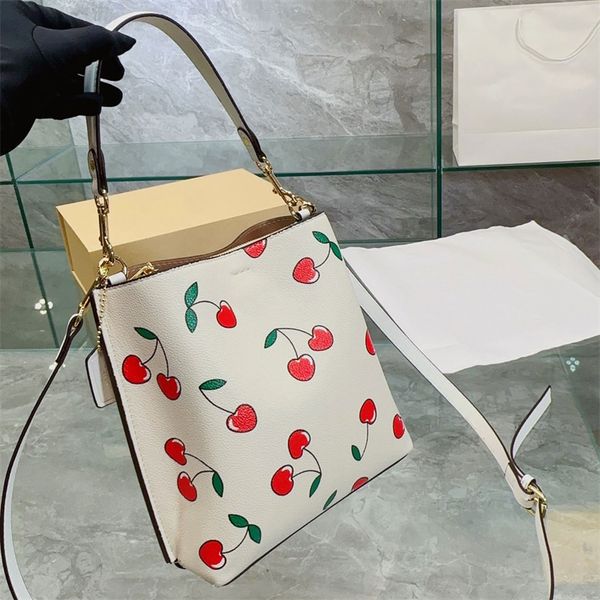 luxury the tote bag quality shopping 2023 womens designer handbag shoulder crossbody clutch bags
luxury the tote bag quality shopping 2023 womens designer handbag shoulder crossbody clutch bags