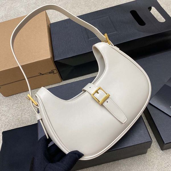 accessories designer bags fashion handbags womens handbag clutch cross body gold chain shoulder cross body ladies fashion purse fashion orig
accessories designer bags fashion handbags womens handbag clutch cross body gold chain shoulder cross body ladies fashion purse fashion orig