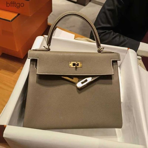herms designer kelys bags for women spring and summer 2023 new style lychee grain head layer cowhide bag
herms designer kelys bags for women spring and summer 2023 new style lychee grain head layer cowhide bag