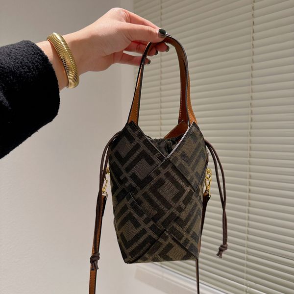 bucket bag handbag crossbody bag luxurys handbags ladies mini designer shoulder bag fashion classic pattern cross body
bucket bag handbag crossbody bag luxurys handbags ladies mini designer shoulder bag fashion classic pattern cross body
