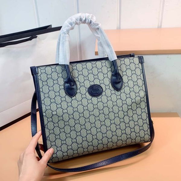 handbag purse fashion hardware envelope flap letter ladies fashion casual designe luxury handbag shoulder bags crossbody quality accessories
handbag purse fashion hardware envelope flap letter ladies fashion casual designe luxury handbag shoulder bags crossbody quality accessories