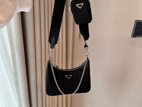 2013 designer luxurys designers totes fashion women handbags evening bags crossbody bag spring style handbag
2013 designer luxurys designers totes fashion women handbags evening bags crossbody bag spring style handbag
