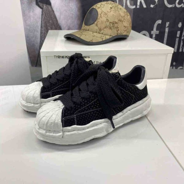 maison blakey mihara yasuhiro mmy mens leather canvas shoes high low cut for men miharayasuhiro shell toe cap skate shoes stc sne qb8a, Black
maison blakey mihara yasuhiro mmy mens leather canvas shoes high low cut for men miharayasuhiro shell toe cap skate shoes stc sne qb8a, Black