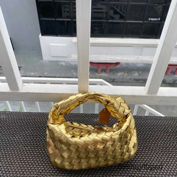 woven jodies cow designer bags bag venetas 2023 knot bottaga wrap pleated dumpling horn one shoulder hand held women's 2dnz 8cvb
woven jodies cow designer bags bag venetas 2023 knot bottaga wrap pleated dumpling horn one shoulder hand held women's 2dnz 8cvb