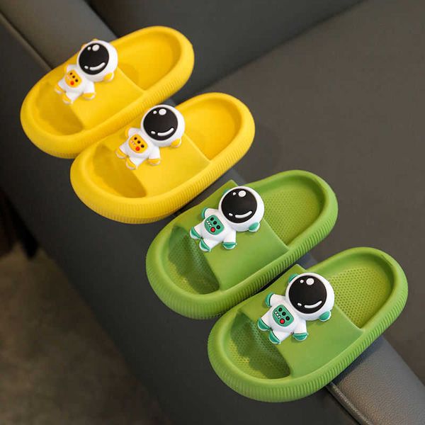 slipper cartoon spaceman summer girls boys sandals slippers for kids eva soft sole antiskid indoor home children baby slides shoes 2022 t230, Black;grey
slipper cartoon spaceman summer girls boys sandals slippers for kids eva soft sole antiskid indoor home children baby slides shoes 2022 t230, Black;grey