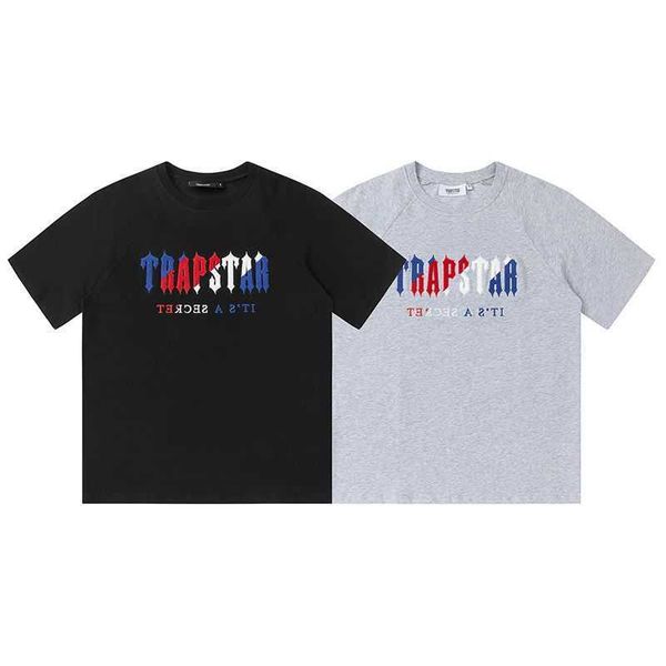 mens plus size t shirt trapstar american fashion brand colorful letter embroidery short sleeve high street casual cotton round neck couple t, White;black
mens plus size t shirt trapstar american fashion brand colorful letter embroidery short sleeve high street casual cotton round neck couple t, White;black