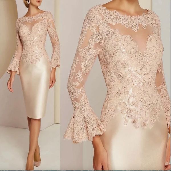 elegant appliuqed lace mother of the bride dresses sheer neck long sleeves knee length short women evening party gowns sheath wedding guest, Black;red
elegant appliuqed lace mother of the bride dresses sheer neck long sleeves knee length short women evening party gowns sheath wedding guest, Black;red