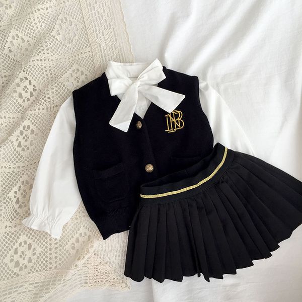 clothing sets children spring autumn girls vest shirt skirt v neck collar single breasted solid fashion 230303, White
clothing sets children spring autumn girls vest shirt skirt v neck collar single breasted solid fashion 230303, White