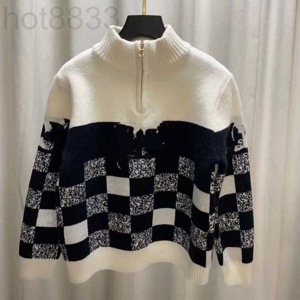 women's sweaters designer 2022 autumn winter milan runway stand collar long sleeve high end jacquard pullover bfi6, White;black
women's sweaters designer 2022 autumn winter milan runway stand collar long sleeve high end jacquard pullover bfi6, White;black