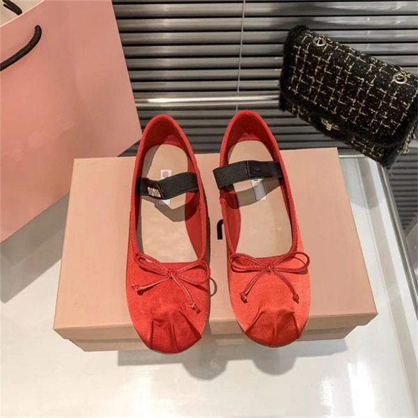 2023 fashion luxury designer dress shoes women pink ballet shoes women's bow shoes french satin flat shoes mary jane flat shoes light b, Black
2023 fashion luxury designer dress shoes women pink ballet shoes women's bow shoes french satin flat shoes mary jane flat shoes light b, Black
