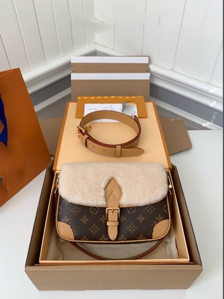10a crossbody bags shoulder bag plush designer chain bag women handbag flap closure luxury shopping wallets mm5416463
10a crossbody bags shoulder bag plush designer chain bag women handbag flap closure luxury shopping wallets mm5416463