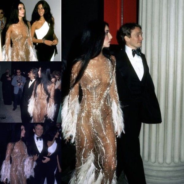 zuhair murad evening dress a flesh-colored long-sleeved dress with pearls and feathers., Black;pink
zuhair murad evening dress a flesh-colored long-sleeved dress with pearls and feathers., Black;pink
