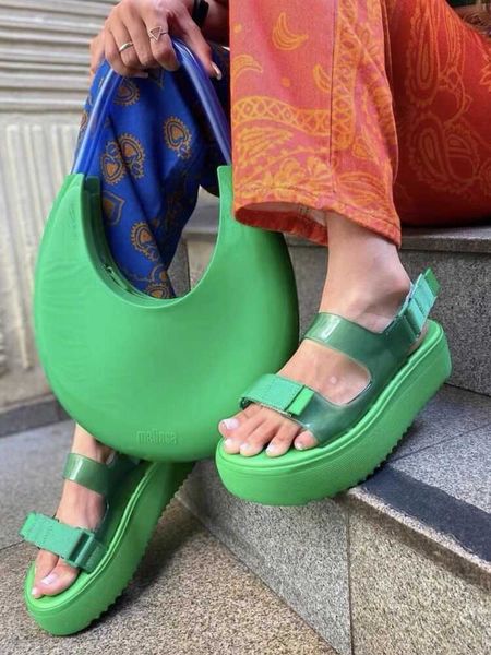 designer melissa possession jelly sandals green purple black plato strappy wedge platform sandals women girls 2023 summer shoes chunky clear
designer melissa possession jelly sandals green purple black plato strappy wedge platform sandals women girls 2023 summer shoes chunky clear