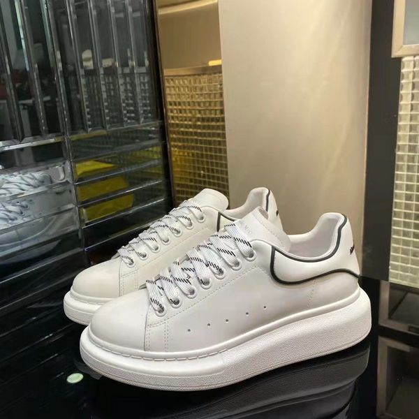 brand designer white leather sneakers shoes chunky rubber outsole women men low-soft calfskin sports treaded rubber couple trainers 36-46, Black
brand designer white leather sneakers shoes chunky rubber outsole women men low-soft calfskin sports treaded rubber couple trainers 36-46, Black