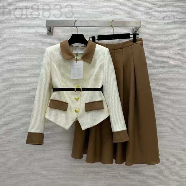 two piece dress designer luxury women's 2023 new spring lapel neck coat brand same style skirts mxp0, White
two piece dress designer luxury women's 2023 new spring lapel neck coat brand same style skirts mxp0, White
